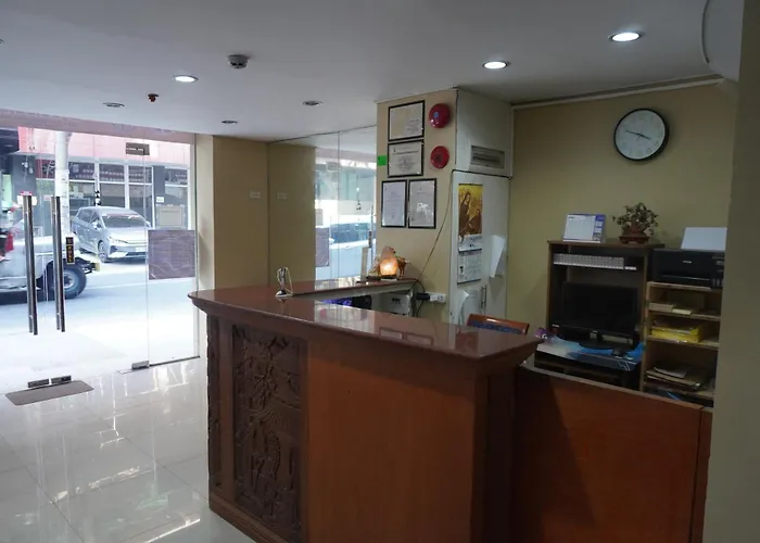 Reddoorz At Sandico Apartelle Near Us Embassy Hotel